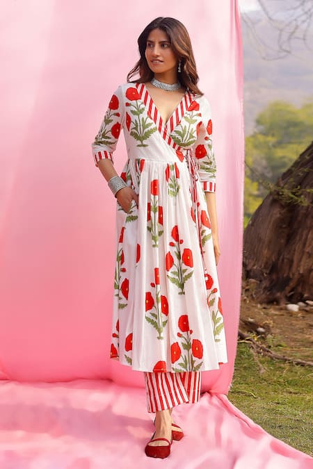 Shop_Gulaal_White Cotton Embroidery V-neck Floral Print Angarkha Kurta Set _Online_at_Aza_Fashions