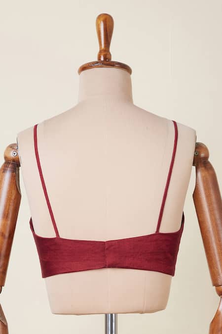 Buy_Dressfolk_Red Handloom Cotton Beads Edge Pre-draped Saree With Running Blouse _Online_at_Aza_Fashions