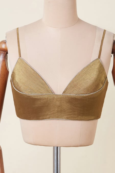 Buy_Dressfolk_Red Chanderi Zari Striped Pre-draped Saree Set With Running Blouse_Online_at_Aza_Fashions