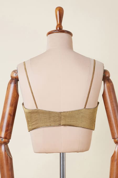 Buy_Dressfolk_Silver Handloom Cotton Zari Striped Border Pre-draped Saree With Running Blouse_Online_at_Aza_Fashions