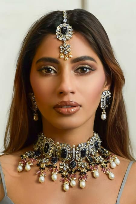 Buy_Amaara Jewels_Black Pearls, Stones Blossom Choker Set _Online_at_Aza_Fashions