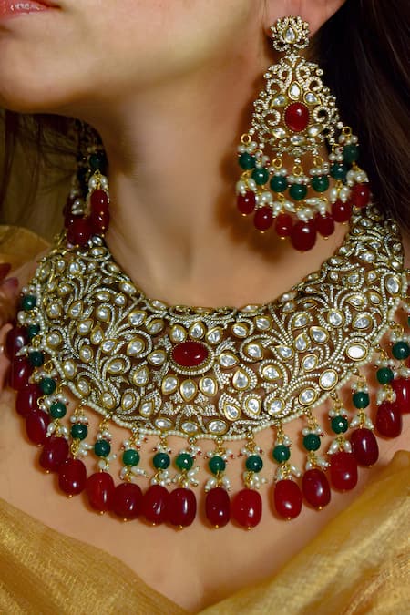Shop_Amaara Jewels_Red Pearls Antique Gold Blossom Vine Necklace Set 