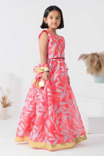 Bannhi By Priyanka Rathore_Pink Chanderi Gota Patti Botanical Print Lehenga Set _Online_at_Aza_Fashions