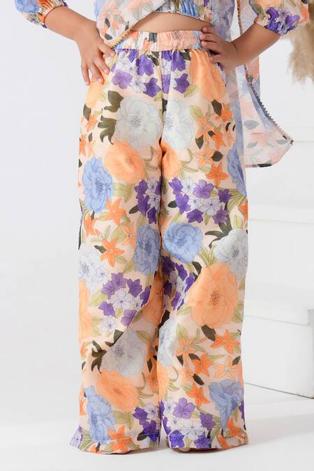 Buy_Bannhi By Priyanka Rathore_Peach Chanderi Floral Print Pre-draped Saree Set _Online_at_Aza_Fashions