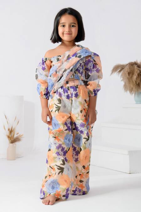 Shop_Bannhi By Priyanka Rathore_Peach Chanderi Floral Print Pre-draped Saree Set _Online_at_Aza_Fashions