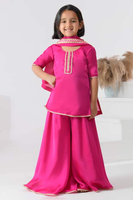 Bannhi By Priyanka Rathore Embellished Kurta Set 