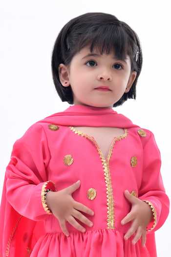 Bannhi By Priyanka Rathore_Pink Crepe Gota Patti Embellished Kurta Sharara Set _Online_at_Aza_Fashions