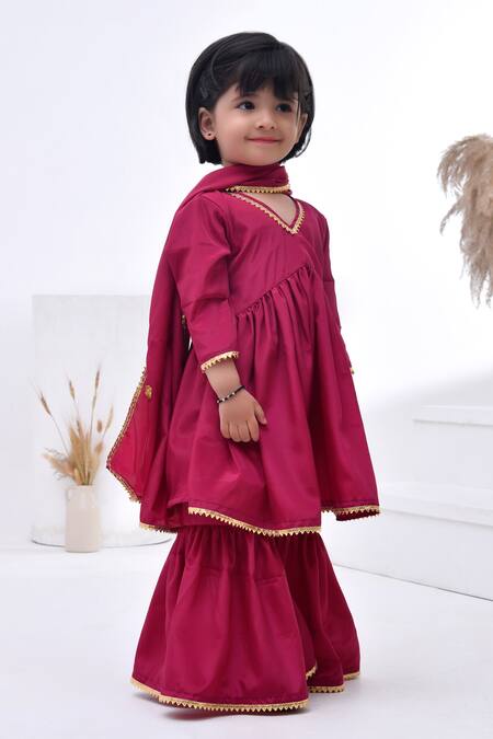 Bannhi By Priyanka Rathore_Magenta Crepe Gota Patti Embellished Kurta Sharara Set _Online_at_Aza_Fashions