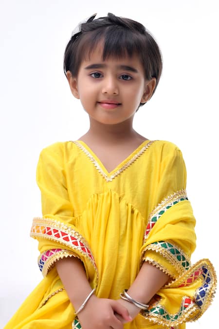 Shop_Bannhi By Priyanka Rathore_Yellow Chanderi Gota Patti, Lace Embellished Kurta Set _Online_at_Aza_Fashions