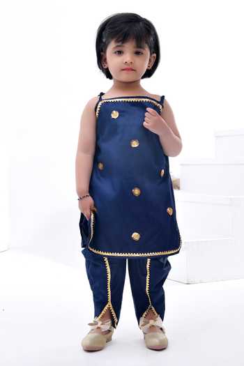 Bannhi By Priyanka Rathore_Blue Net, Cotton Gota Patti, Sequins Navy And Kurta Set _at_Aza_Fashions