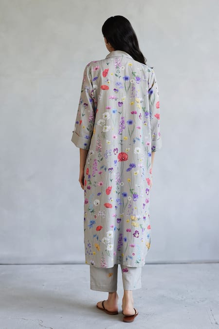 Shop Roza Gray Linen Collared Floral Print Tunic And Pant Set at Aza Fashions Shop_Roza_Gray Linen Collared Floral Print Tunic And Pant Set _at_Aza_Fashions