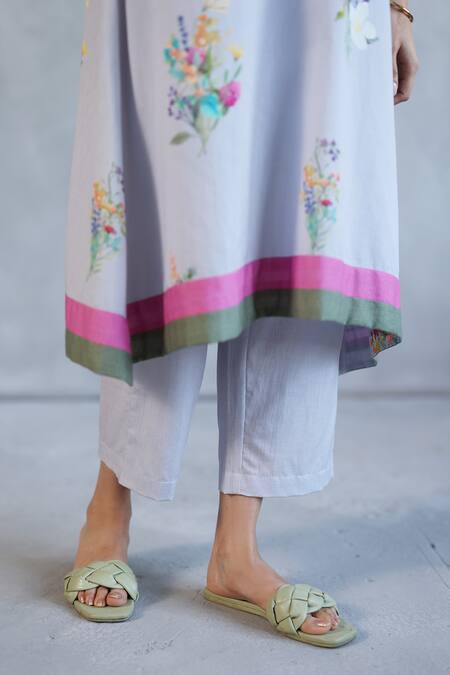 Buy_Roza_Gray Linen Embroidery Round Neck Blossom Printed Kurta Set _Online_at_Aza_Fashions