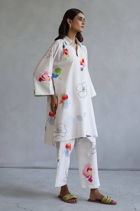Shop_Roza_Ivory Linen Collared Hand Sketched Doodle Kaftan And Pant Set _Online_at_Aza_Fashions