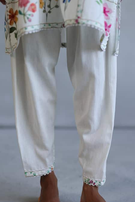 Buy Roza Ivory Linen Split V-neck Wildflower Printed Kurta And Pant Set Online at Aza Fashions Buy_Roza_Ivory Linen Split V-neck Wildflower Printed Kurta And Pant Set _Online_at_Aza_Fashions