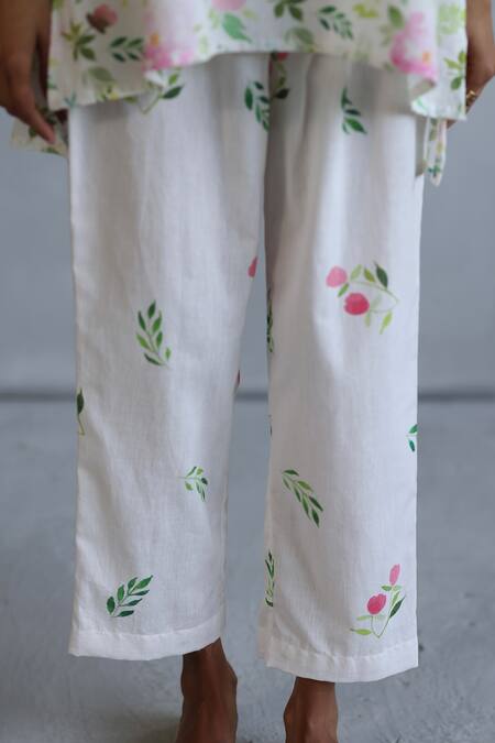 Roza Ivory Linen Round Neck Floral Printed Kurta Set Online at Aza Fashions Roza_Ivory Linen Round Neck Floral Printed Kurta Set _Online_at_Aza_Fashions