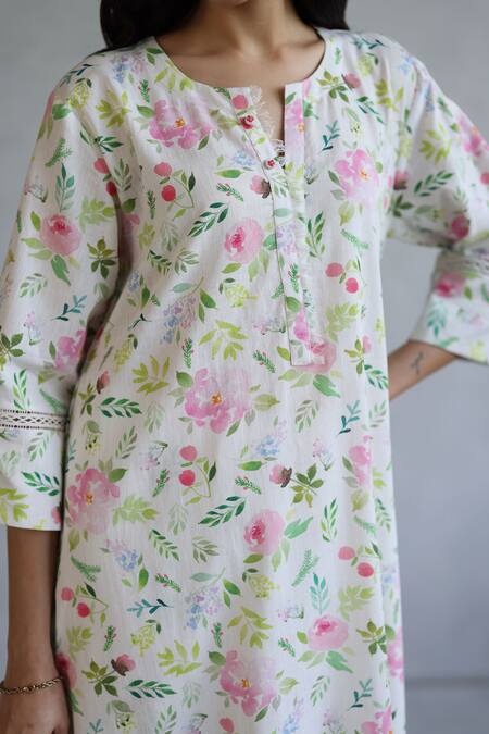 Buy_Roza_Ivory Linen Round Neck Floral Printed Kurta Set _Online_at_Aza_Fashions