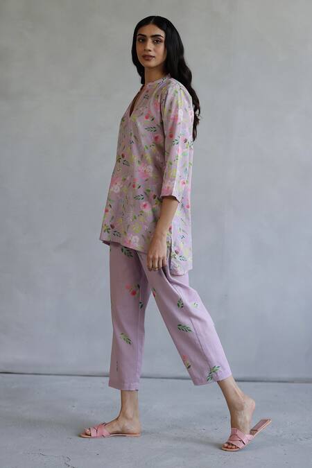 Roza_Pink Linen Embroidery Mandarin Collar Floral Printed Kurta And Pant Set _Online_at_Aza_Fashions