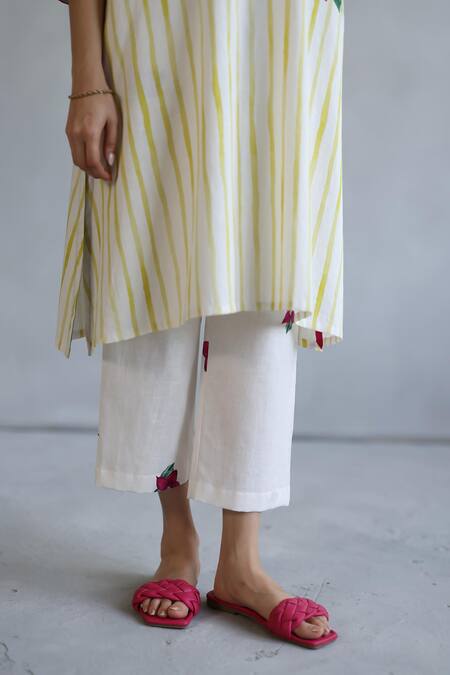 Roza_Yellow Linen Open Neck Printed Kurta Set _Online_at_Aza_Fashions