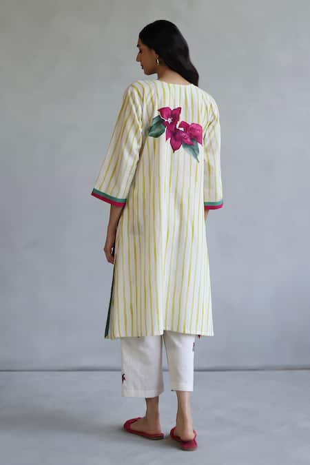 Shop Roza Yellow Linen Open Neck Printed Kurta Set at Aza Fashions Shop_Roza_Yellow Linen Open Neck Printed Kurta Set _at_Aza_Fashions