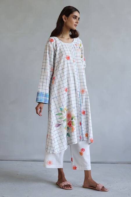 Roza Ivory Linen Round Neck Floral Hand Painted Kurta And Pant Set Online at Aza Fashions Roza_Ivory Linen Round Neck Floral Hand Painted Kurta And Pant Set _Online_at_Aza_Fashions