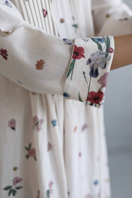 Buy_Roza_Ivory Linen Mandarin Collar Floral Printed Midi Dress 