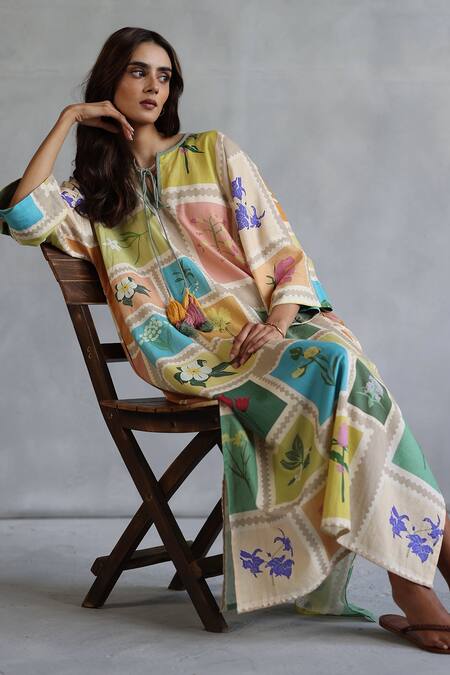 Buy Roza Multi Color Linen Keyhole Neck Floral Stamp Print Midi Dress Online at Aza Fashions Buy_Roza_Multi Color Linen Keyhole Neck Floral Stamp Print Midi Dress _Online_at_Aza_Fashions