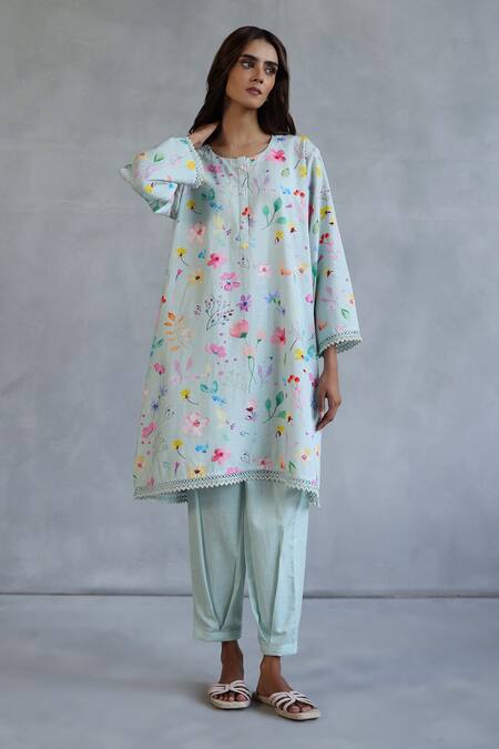 Buy_Roza_Blue Linen Beads Round Neck Floral Printed Kurta Set _Online_at_Aza_Fashions