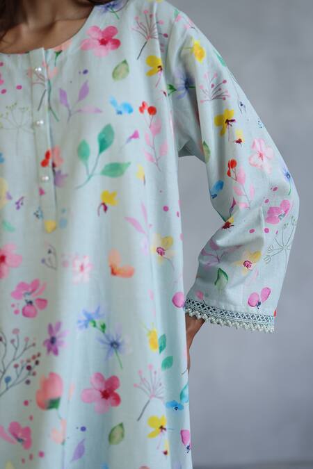 Roza_Blue Linen Beads Round Neck Floral Printed Kurta Set _at_Aza_Fashions