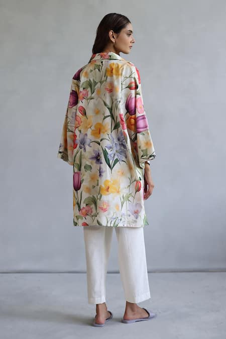 Shop Roza Multi Color Linen Collared Floral Tulip Print Kaftan at Aza Fashions Shop_Roza_Multi Color Linen Collared Floral Tulip Print Kaftan _at_Aza_Fashions