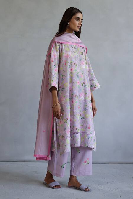 Buy_Roza_Pink Floral Print Chanderi Stole _Online_at_Aza_Fashions