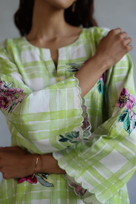 Shop_Roza_Green Lime Checkered Print Stole _Online_at_Aza_Fashions