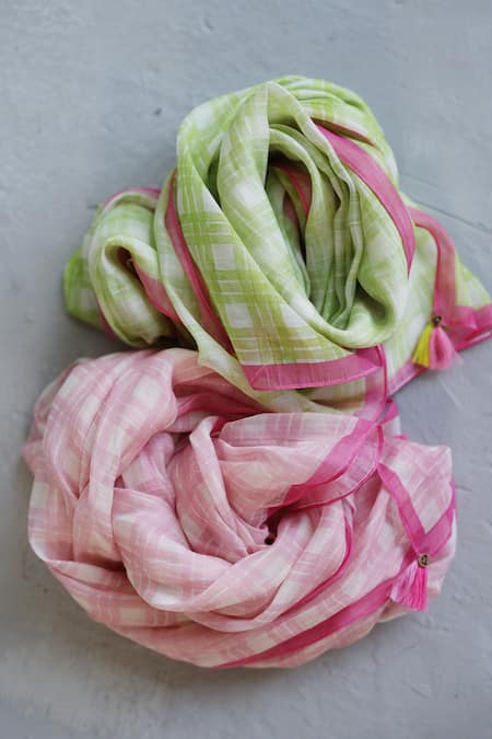 Buy_Roza_Pink Floral Print Chanderi Stole 