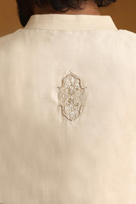 Buy_Weaver Story_Off White Chanderi Zari, Embroidery Woven Stripe Bundi Kurta Set _Online_at_Aza_Fashions