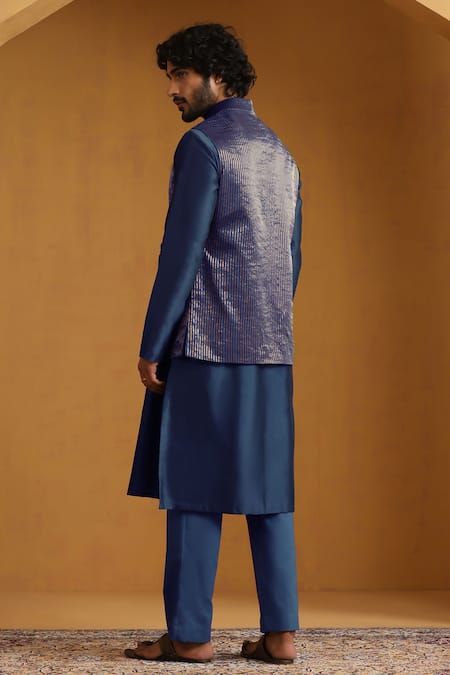 Weaver Story Woven Stripe Bundi Kurta Set 