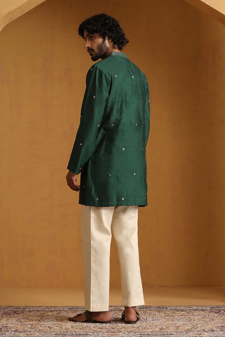 Weaver Story Floral Butti Embroidered Short Kurta Set 