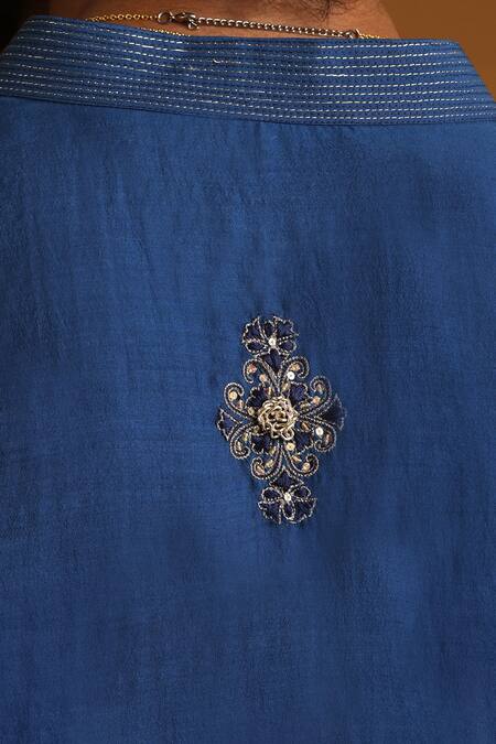 Buy_Weaver Story_Blue Chanderi, Cotton Zari, Sequins Zardozi Embroidered Kurta Set 