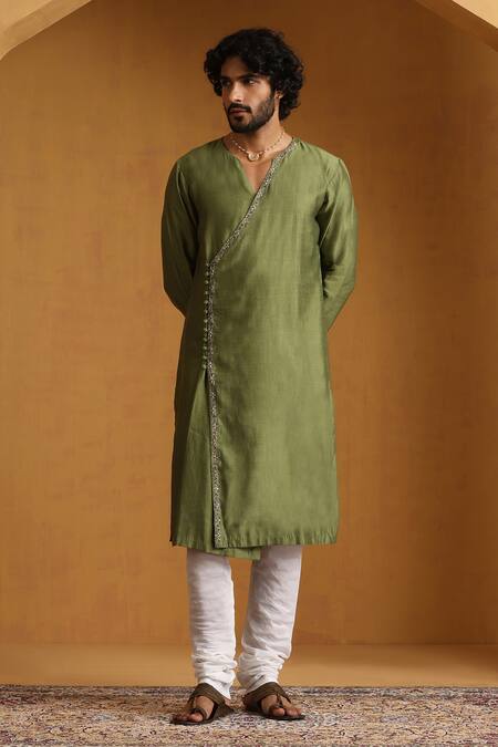 Shop Weaver Story White Cotton, Chanderi Sequins, Embroidery Green Angarkha Set Shop_Weaver Story_White Cotton, Chanderi Sequins, Embroidery Green Angarkha Set