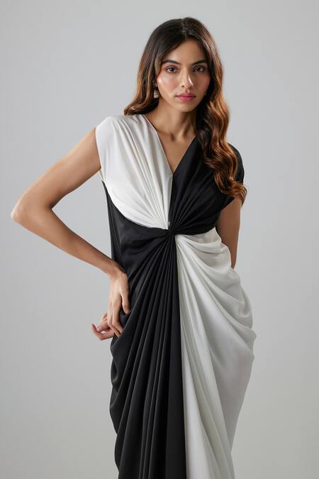 Buy_NA-KA_Black Georgette V-neck Color Block Front Twist Gown _Online_at_Aza_Fashions