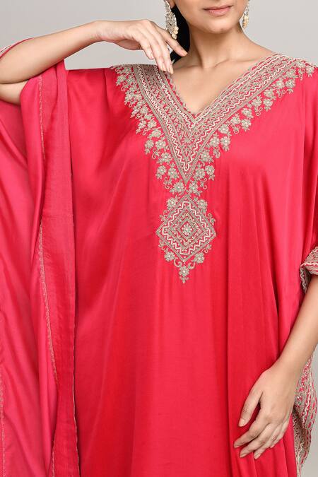 Buy_Kalighata_Red Silk Embroidery V-neck Bloom Vine Kaftan Set 