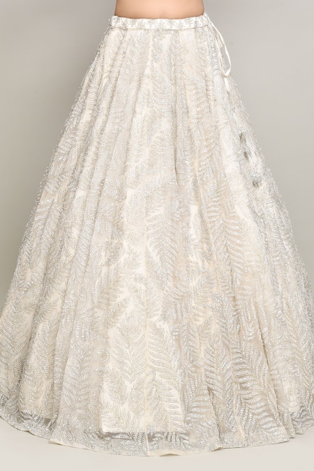 Buy_Kalighata_Ivory Organza Sequins, Cut Work Sweetheart Neck Leaf Embroidered Lehenga Set 