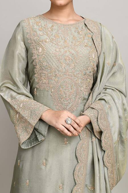 Shop_Kalighata_Green Tissue Sequins, Embroidery Round Neck Floral Vine Kurta Pant Set _Online_at_Aza_Fashions
