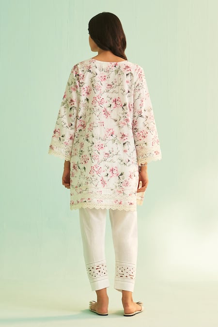Shop_Shetab Kazmi_White Cotton, Linen Lace Split V-neck Floral Printed Kurta Set With Salwar _at_Aza_Fashions