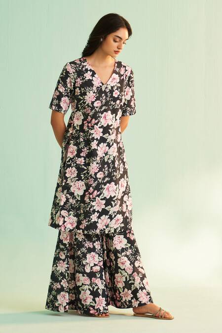 Buy Shetab Kazmi Black Cotton, Linen Sequins, Beads V-neck Floral Vine Print Kurta Sharara Set Online at Aza Fashions Buy_Shetab Kazmi_Black Cotton, Linen Sequins, Beads V-neck Floral Vine Print Kurta Sharara Set _Online_at_Aza_Fashions