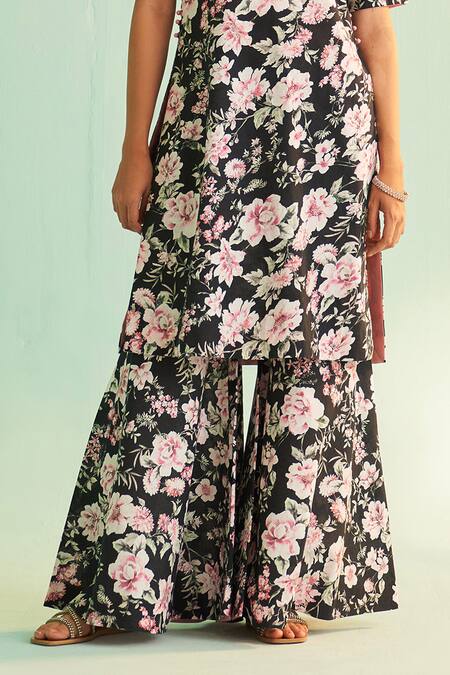 Shop Shetab Kazmi Black Cotton, Linen Sequins, Beads V-neck Floral Vine Print Kurta Sharara Set Online at Aza Fashions Shop_Shetab Kazmi_Black Cotton, Linen Sequins, Beads V-neck Floral Vine Print Kurta Sharara Set _Online_at_Aza_Fashions