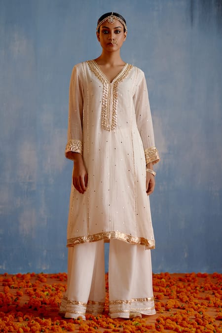 Shetab Kazmi_White Chanderi, Cotton Gota Patti, Mirrors, Lace Mukaish Embroidered Kurta Set _at_Aza_Fashions