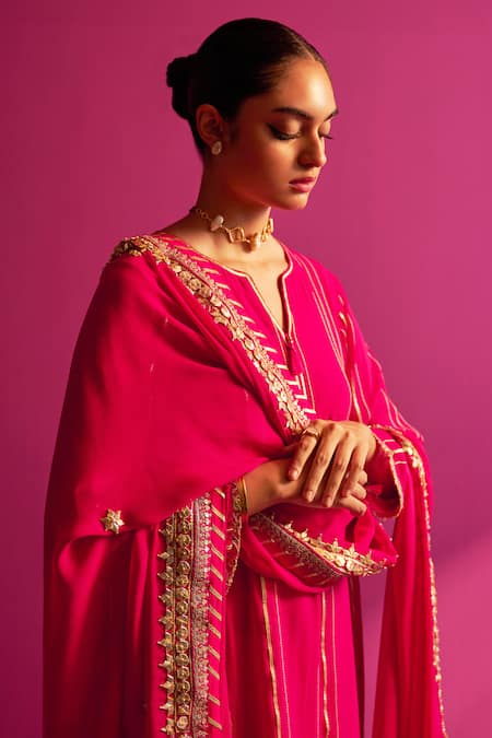 Shetab Kazmi_Fuchsia Viscose, Georgette Gota Patti, Beads Dhanak Embroidered Kurta Set _at_Aza_Fashions
