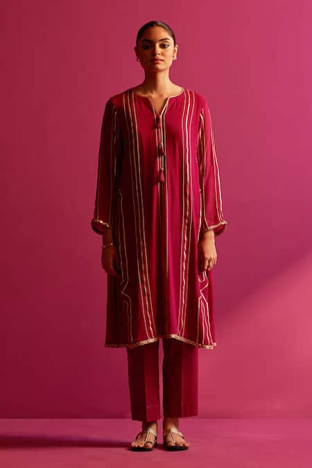 Buy_Shetab Kazmi_Magenta Viscose, Georgette Gota Patti, Beads Dhanak Hand Embroidered Kurta Set _Online_at_Aza_Fashions