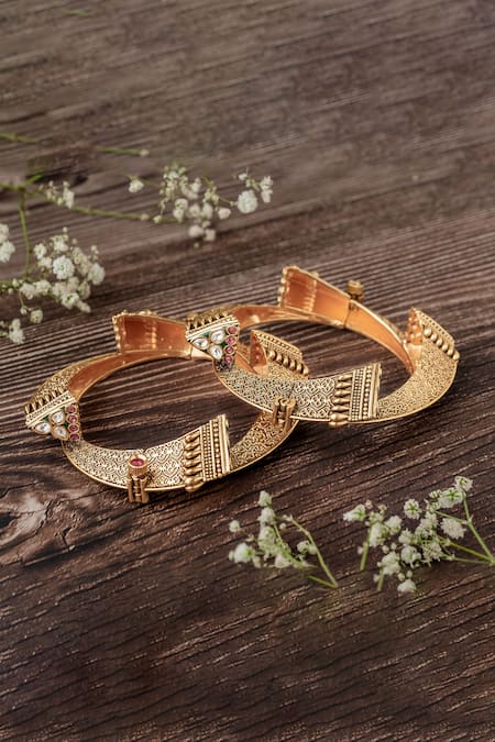 Vivinia By Vidhi Mehra Geometric Pattern Gold Temple Bangles Set 