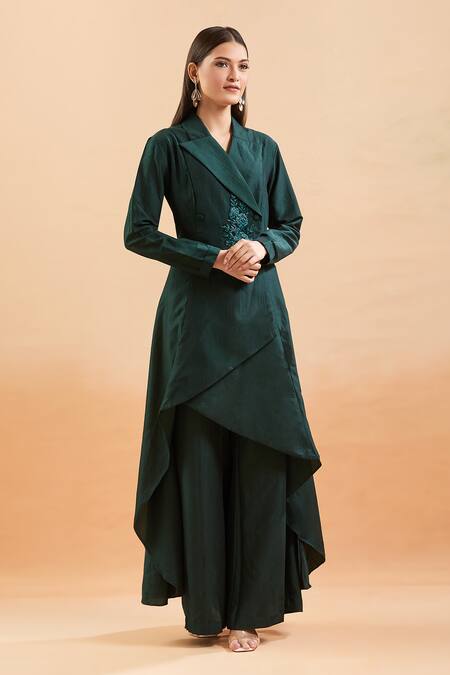 Buy Aakaar Green Silk Cut Work Collared Cutdana Embroidered Asymmetric Tunic Set Online at Aza Fashions Buy_Aakaar_Green Silk Cut Work Collared Cutdana Embroidered Asymmetric Tunic Set_Online_at_Aza_Fashions