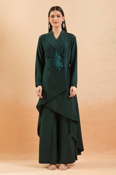 Shop Aakaar Green Silk Cut Work Collared Cutdana Embroidered Asymmetric Tunic Set Online at Aza Fashions Shop_Aakaar_Green Silk Cut Work Collared Cutdana Embroidered Asymmetric Tunic Set_Online_at_Aza_Fashions